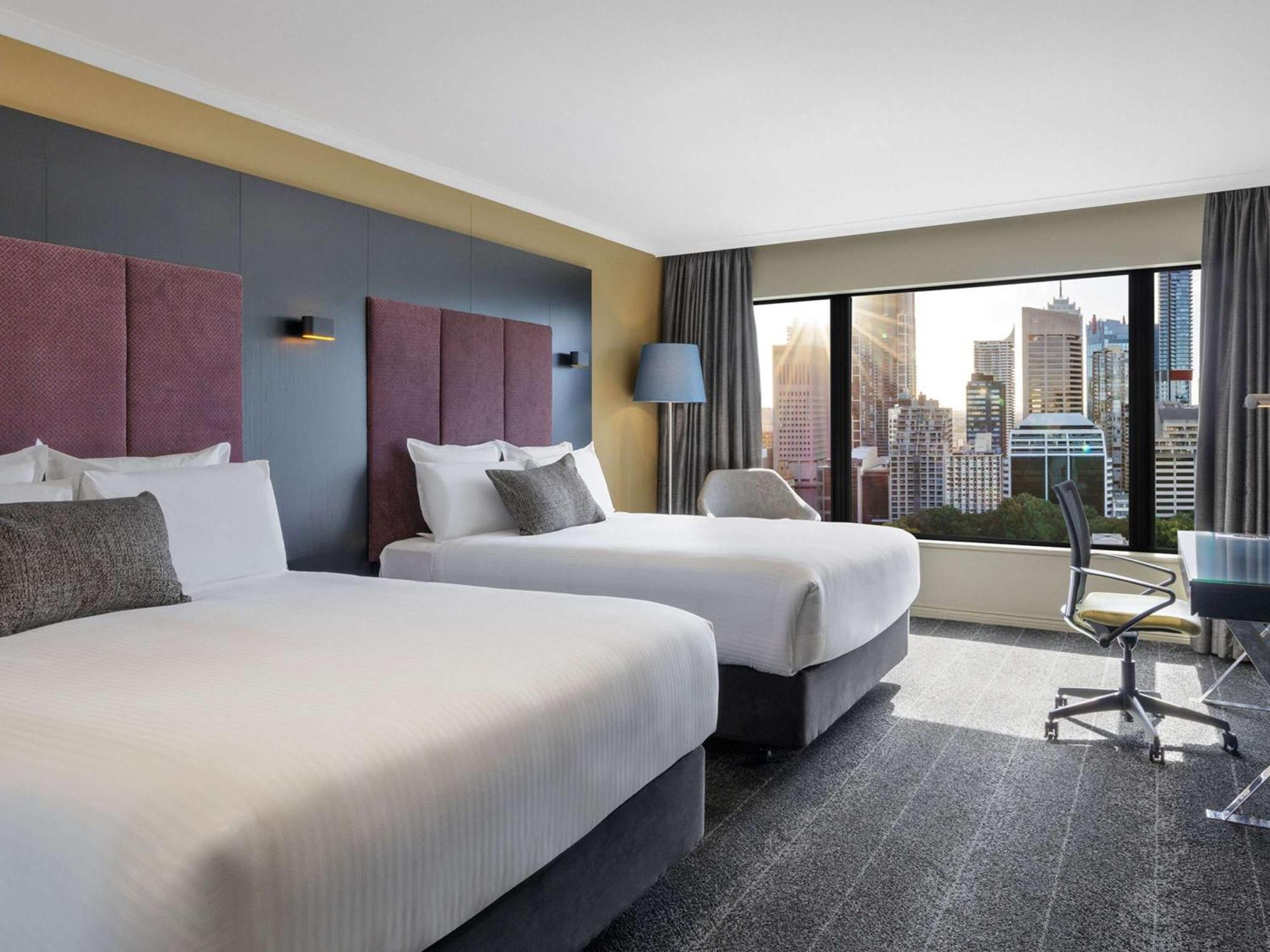Pullman Sydney Hyde Park Sidney Exterior foto A room at the Hotel 57
